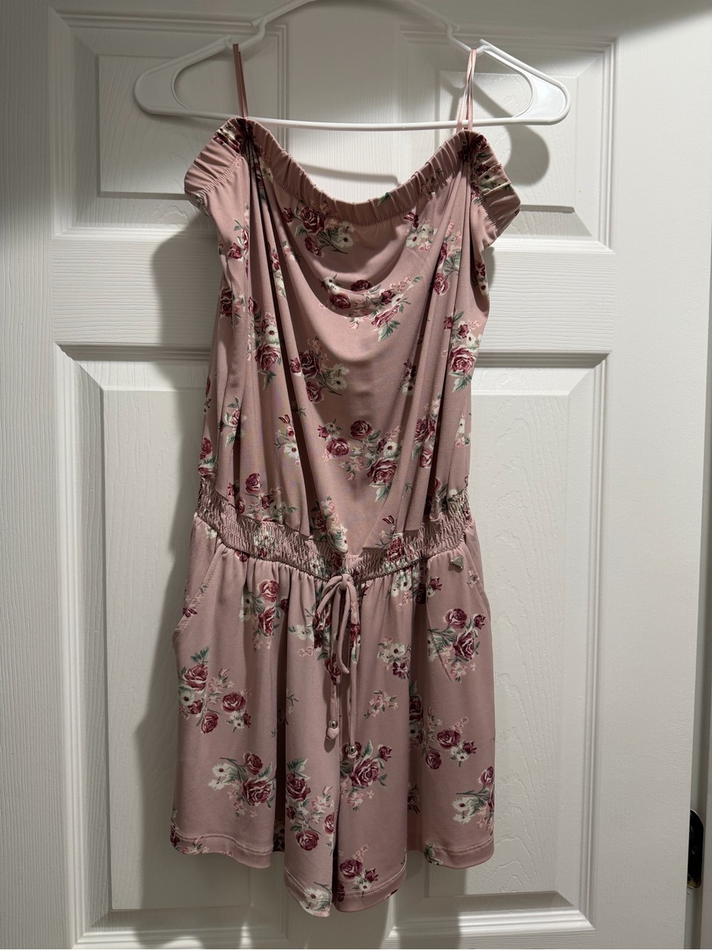Guess Dusty Pink Floral Off-Shoulder Mini Dress